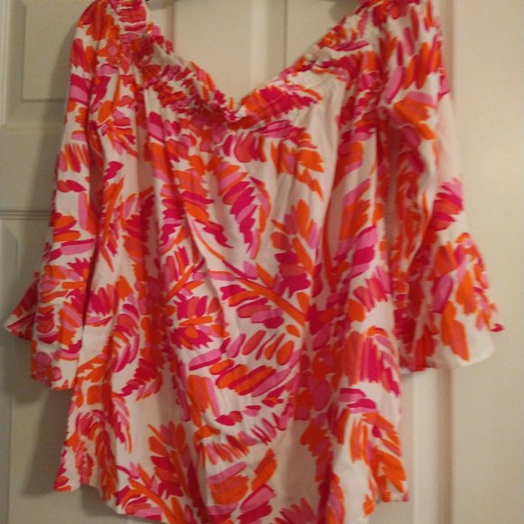 Tropical Ladies Top - Picture 2 of 5